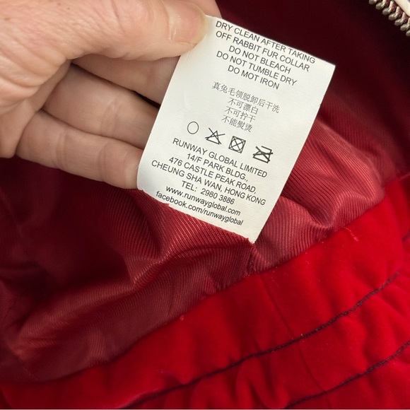 Runway New York fur trimmed puffer vest - Picture 10 of 14